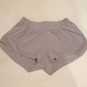 Lavender Lululemon 2.5 hotty hot shorts size 6